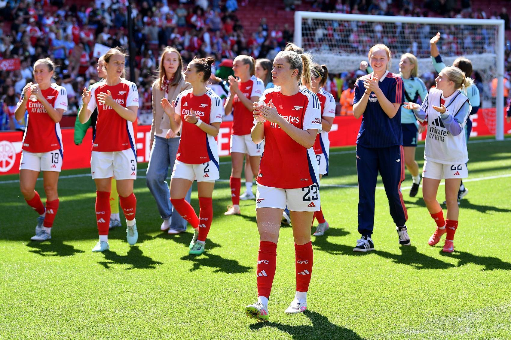 英超女足旧将：枪手作为弱势方有机会挑战巴萨，尽管对手确实残暴